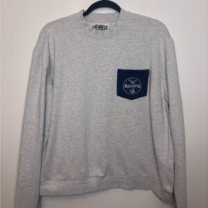 Rowdy Gentleman Men's Contrast Pocket Graphic Crewneck Gray Sweatshirt L